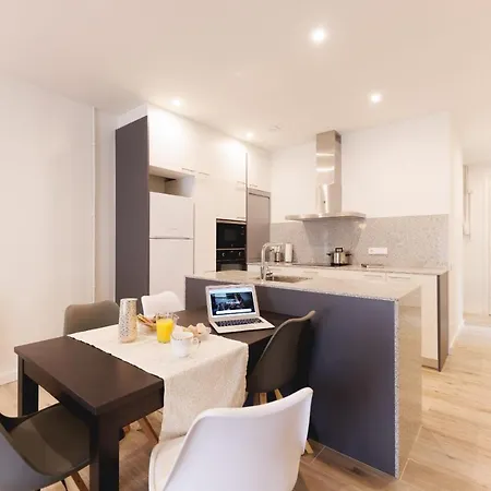 Bravissimo Ciutadans, Comfortable 3-bedroom Girona