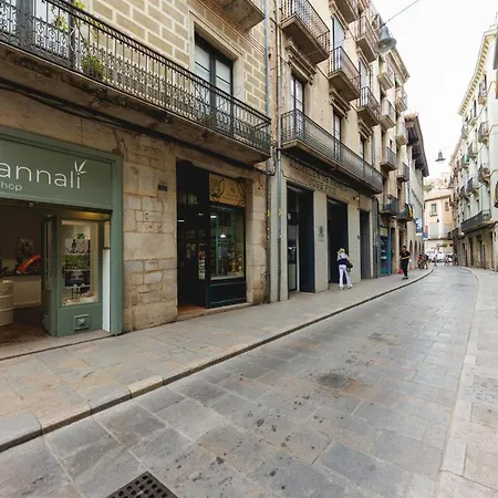 Bravissimo Ciutadans, Comfortable 3-bedroom Lejlighed *