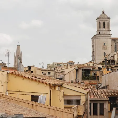 Bravissimo Ciutadans, Comfortable 3-bedroom
