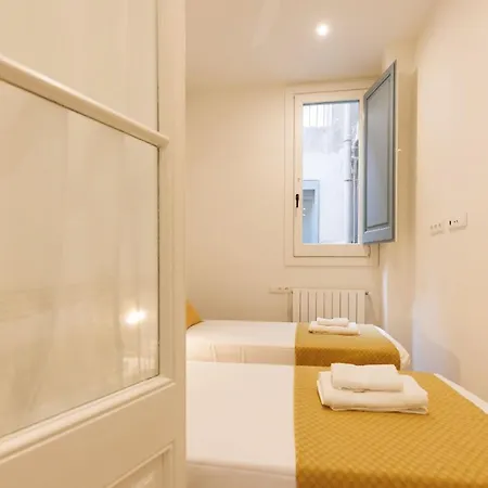 Bravissimo Ciutadans, Comfortable 3-bedroom Girona