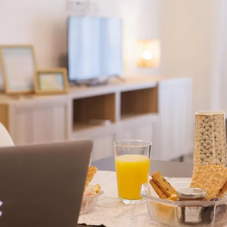 Bravissimo Ciutadans, Comfortable 3-bedroom Apartamento